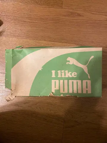 PUMA 스니커즈 24cm 크림색