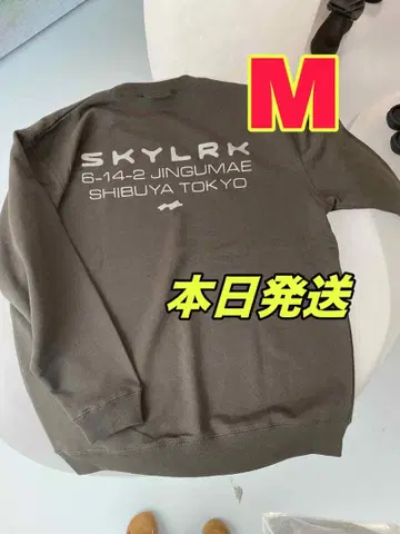 SKYLRK 스카이 Tokyo pop up 수량 한정 크루넥