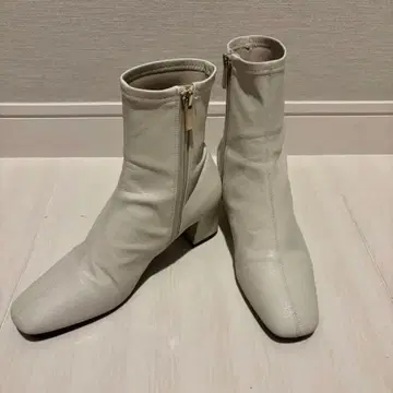 르 탈론 화이트 숏부츠 L