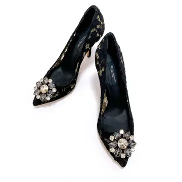 새상품급 돌체앤가바나 비쥬 장식 하이힐 레이스 블랙 36