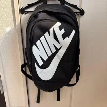 NIKE 블랙 백팩