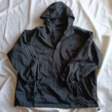 블랙 후드 부착 풀오버 마운틴 파카