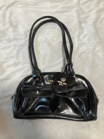 ANNA SUI 블랙 롱 핸들 보스턴 백