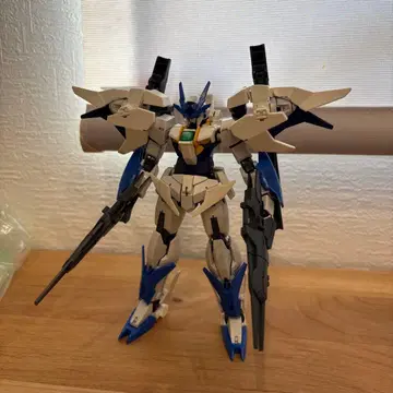 HG 건담 더블오 스카이 메비우스 조립 완성품