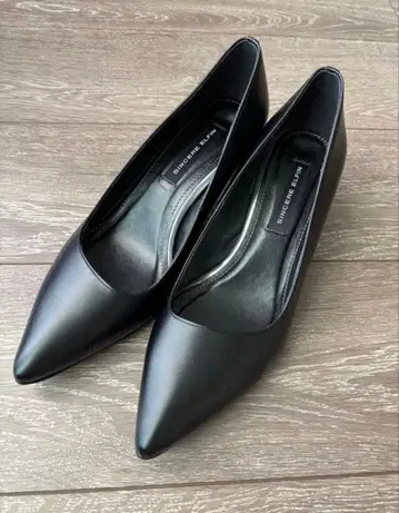SINCERE ELFIN 천연 가죽 블랙 하이힐 24cm