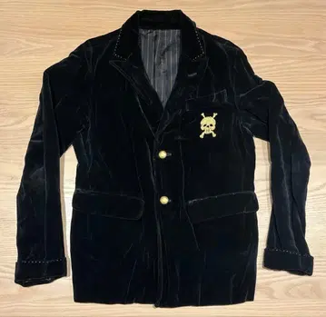 블랙 벨벳 테일러드 자켓 해골