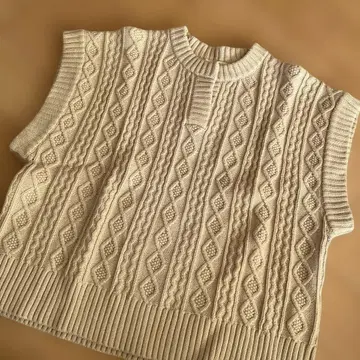 스튜디오 클립 니트 베스트 새상품