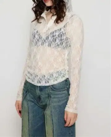 러그아젬 FLOR LACE HOODIE 상의