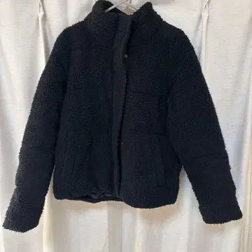 Abercrombie & Fitch 블랙 보아 자켓 L 사이즈