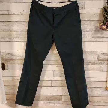 Guilty Parties 다크 그린 워크 팬츠