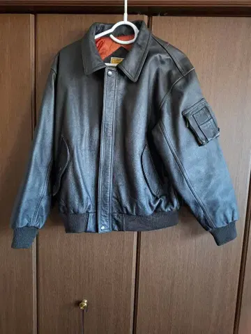 [ ANECDOTE ] 가죽 자켓