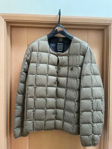 TAION 그라미치 콜라보 올리브 다운 자켓