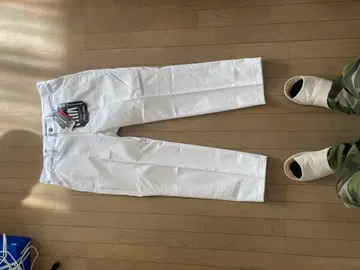 BRIDGESTONE tourb 화이트 슬림핏 팬츠 자수 로고 포함