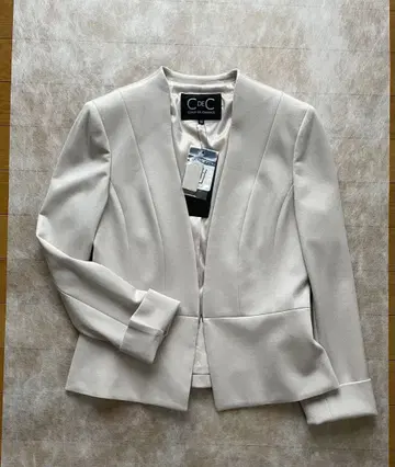 새상품 쿠 드 샹스 노카라 자켓 아이보리? 라이트 그레이 계열? 38