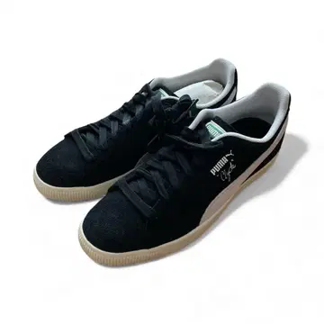 PUMA Clyde 블랙 스니커즈