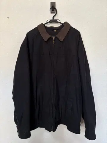 St. John's Bay 블랙 점퍼