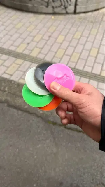 Skylrk 한정판 스티커