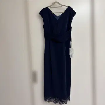 미사용 네이비 V넥 드레스 레이스 밑단