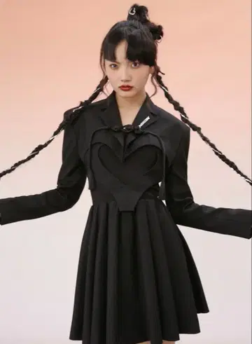 mukzin 무크진 숏 기장 자켓 수트