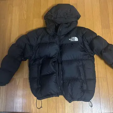 THE NORTH FACE 블랙 다운 자켓