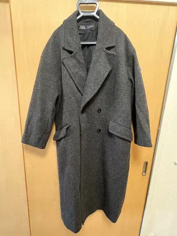 ZARA 다크 그레이 더블 브레스트 롱 코트 L 사이즈