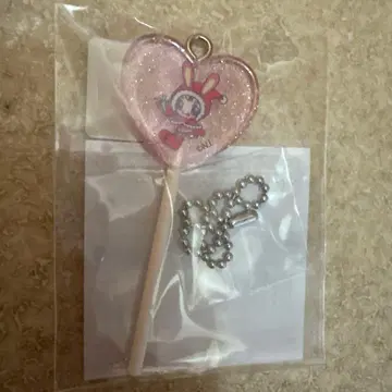 나루미야 카페 메조 피아노 베리에짱 하트 키링 선착순