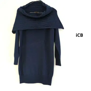 iCB 네이비 오프숄더 니트