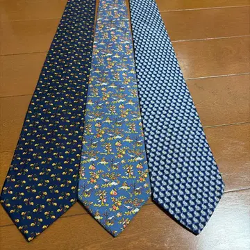 살바토레 페라가모 넥타이 3개 세트