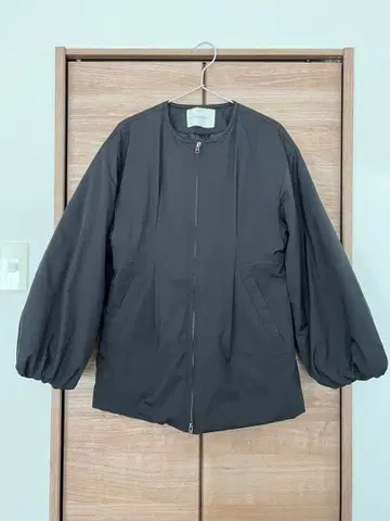 퍼퍼 플레어 자켓