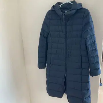 유니클로 울트라 라이트 롱 다운 네이비 M