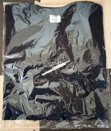 [ 미개봉 새상품 ] SixTONES 관성 법칙 LIVE 투어 T셔츠