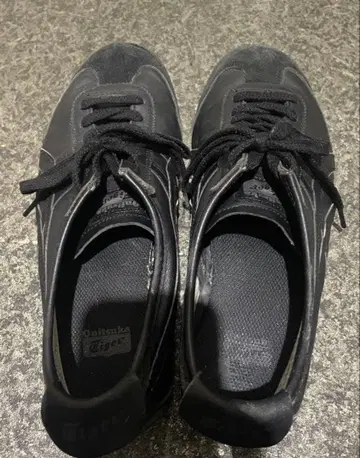 오니츠카타이거 멕시코 66 블랙