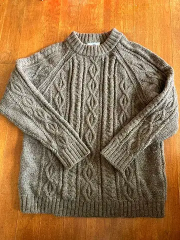 [ 영국제 ] 브라운 케이블 니트 스웨터