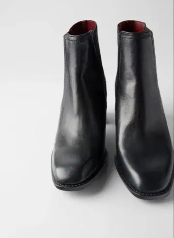 ZARA 자라 스트레치 가죽 힐 앵클부츠 36 23.5