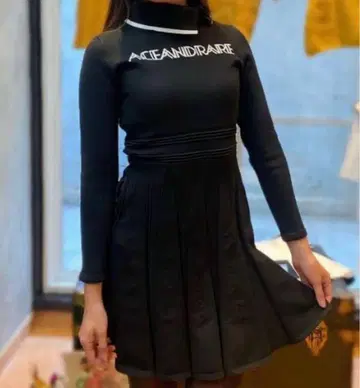 ACE AND RARE 터틀넥 원피스 162T 블랙