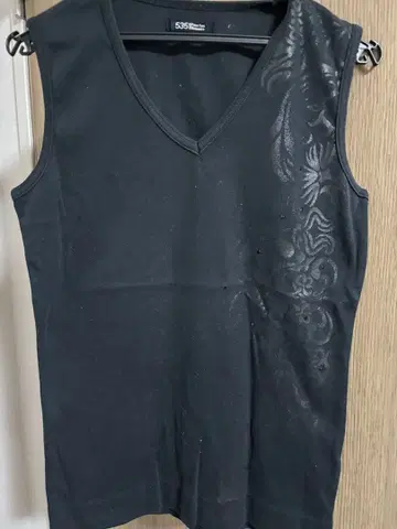 5351 Pour les Hommes 블랙 탱크탑