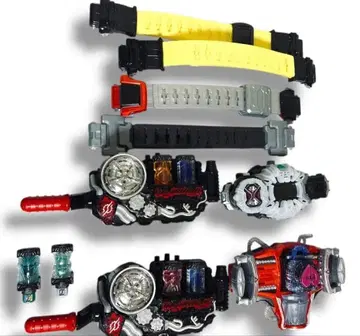 작동품 DX 가면라이더 빌드 가이무 지오 변신 벨트 4개 반다이