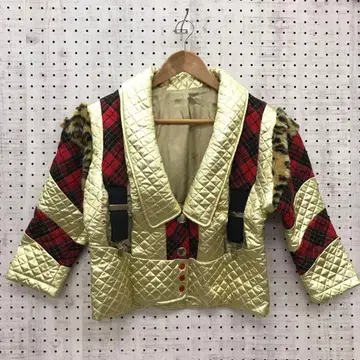 런던 클럽 키즈 VIBES 서스펜더 디자인 퀼팅 자켓