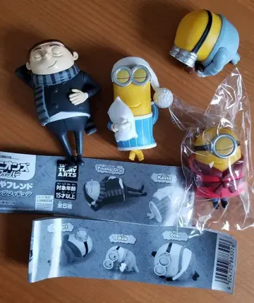 미니언즈 피버 쿨쿨 프렌드 데스크탑 피규어 4개 세트