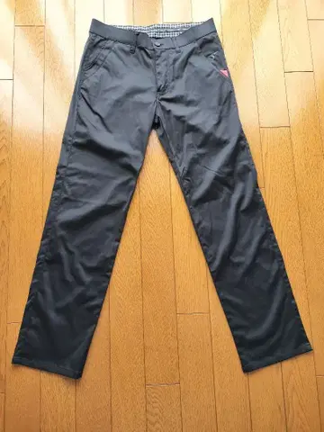 [ 미착용 새상품 ] TOURSTAGE 블랙 골프 팬츠 (봄, 가을용)