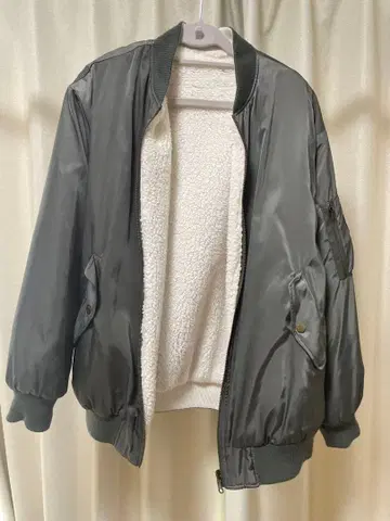 MA-1 자켓 보아 안감