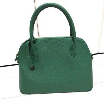 새상품급 핸드백 겸 숄더백 짙은 녹색