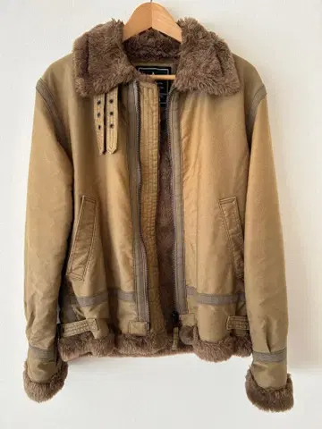 [ 새상품급 ] 알파인더스트리 퍼 달린 자켓 베이지