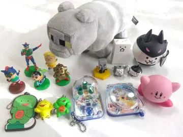 캐릭터 굿즈 피규어 봉제 인형 신짱 커비 마인크래프트 고양이