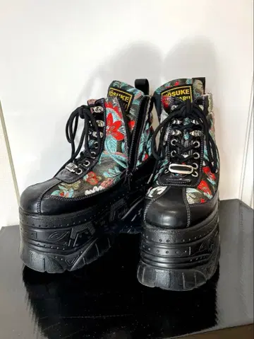 [ YOSUKE/요스케 ] 초통굽 레이스업 하이컷 스니커즈 2601108