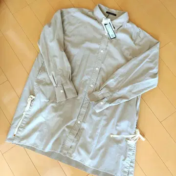 그레이 베이지 롱 셔츠 사이드 드로우 스트링 포함