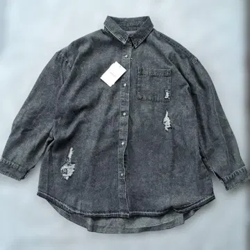 데미지 가공 블랙 데님 오버 사이즈