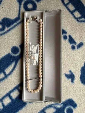 화이트 진주 목걸이 약 40cm 부속품 포함