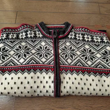 노르딕 무늬 니트 가디건 노르웨이산