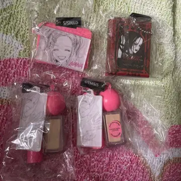 NANA 키링 가챠가챠